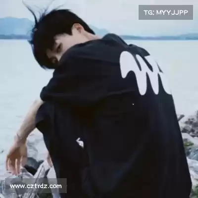 姬铃含